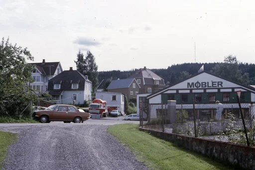 Stasjonsområdet – utsikt fra Tronsmo til Skyrud møbler