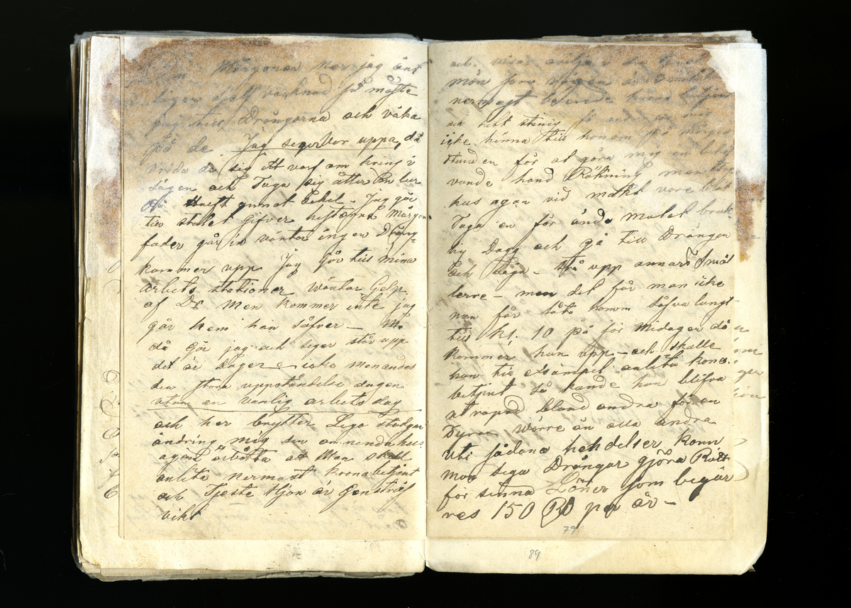 Dagböcker och andra anteckningar förda av storbonden och bössmeden Jonas Olsson (1832-1895) i Fågelsjö, Los mellan åren 1851 och 1892. Dagböckerna berör vardagens arbete, händelser i familjen och byn, förtretligheter, glädjeämnen och sorg. Böckerna förda i varierande frekvens med både dagliga och strödda anteckningar. Hela luckor år 1862-63, 1870-78, 1880-83 samt 1885-56. Dagboken förd i böcker med blandat innehåll, där dagboksanteckningarna är instoppade. Jonas Olssons dagboksanteckningar finns även transkriberade och publicerade i boken "Min hand är icke begåfvad att föra en skikliger penna", 2009.
