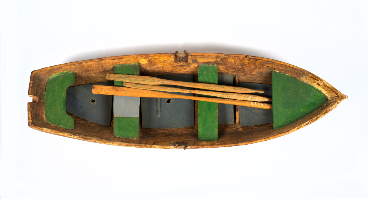 Fartygsmodell av mälareka.