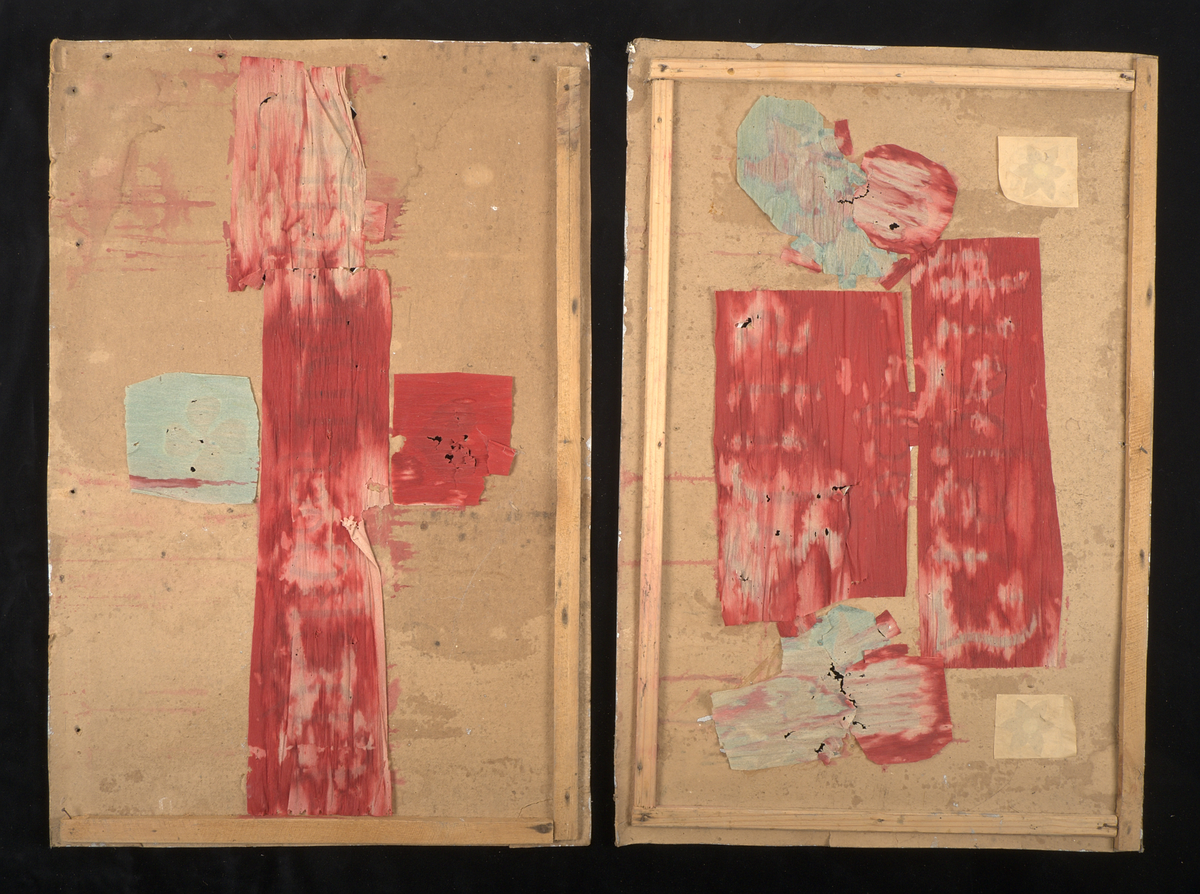 Bröllopslykta/transparang av kraftigt silverfärgat papper spänt över träram. I pappret finns skurna dekorationer i form av florala mönster, symboler och text. Bakom de utskurna partierna har silkespapper i grönt, rött och gult monterats. På framsidan återfinns texten: "Lisbeth och Nils", på baksidan: "Lycka och wälgång".