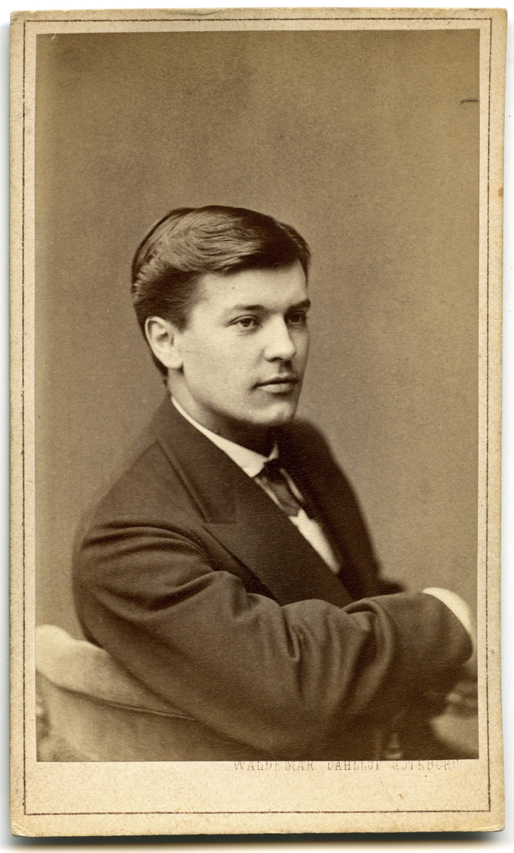 Porträtt på en man.