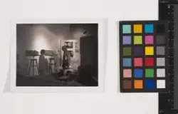 Katolsk kyrka.
Vernissage på Galleri Heland.