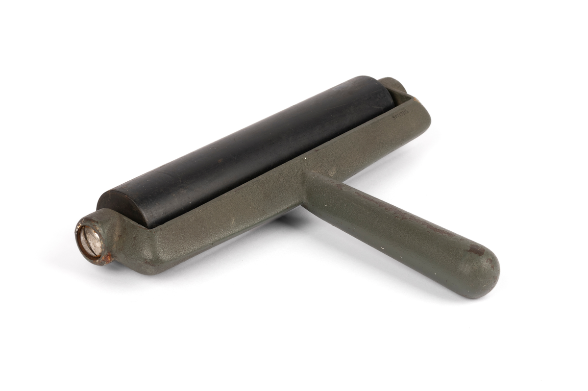 Brukt til å rulle på glans etter fremkalling på fotopapir.