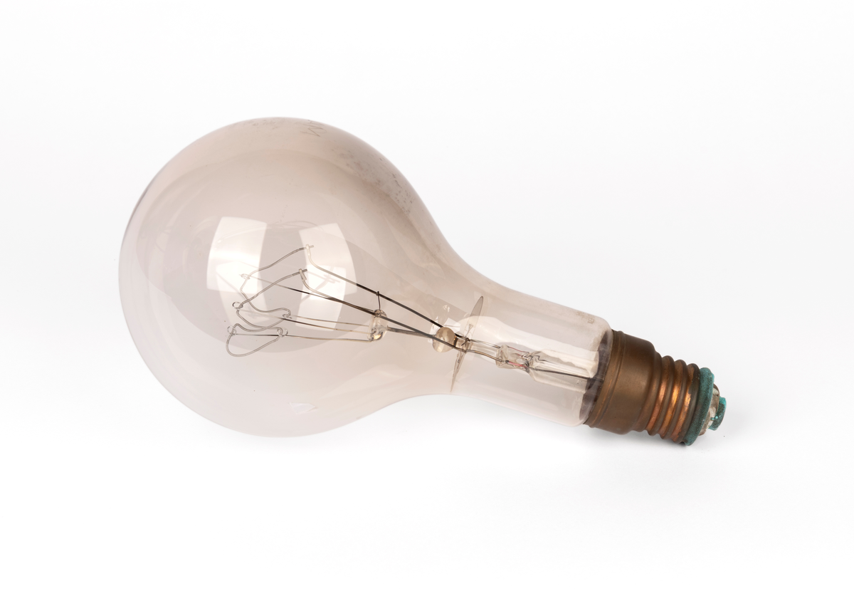 Lyspære brukt i studiolys i fotoatelieret til Martin Velle
