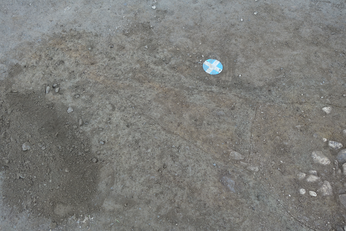 Grav 2325, etter opprens av steinpakning (georefpktserie 4980), plan.