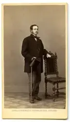 Porträtt på en man.