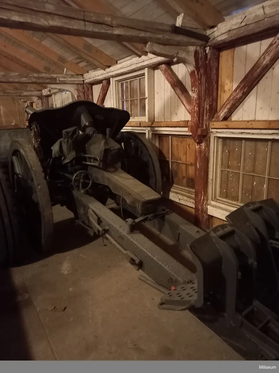 Delar: Ansättare,mekanismkapell.