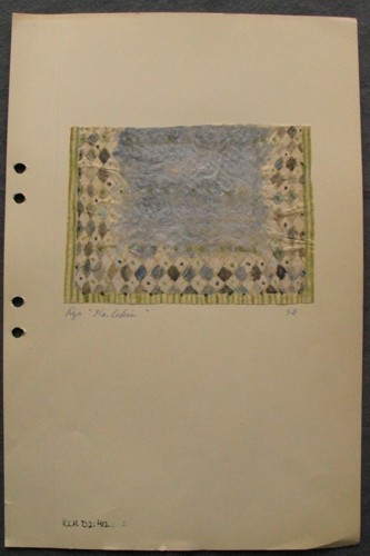 Matta "Harlekin"  Harlekinmönstrad bård, enfärgad mitt.

KLH.D2:412a  Röd
KLH.D2:412b  Grön
KLH.D2:412c  Grå  Se LKLH508, 1022
KLH.D2:412c  Dubblett:1
KLH.D2:412c  Dubblett:2
KLH.D2:412c  Dubblett:3