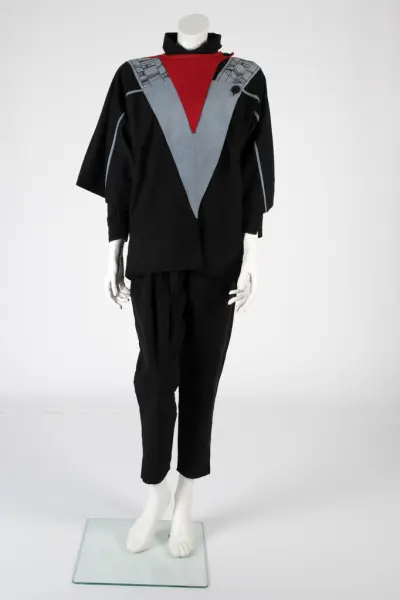 Semsket rød [Kvinnedrakt]