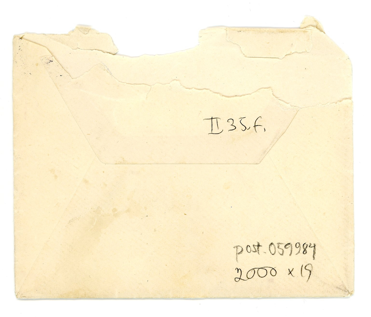 Brev skickat till " Välborna Fröken Louise Adelborg, Södertuna, Gnesta " från Elin.

Daterat Engsholm 29.7.1903

(Engsholms slott?)

1 kuvert, 2 ark.