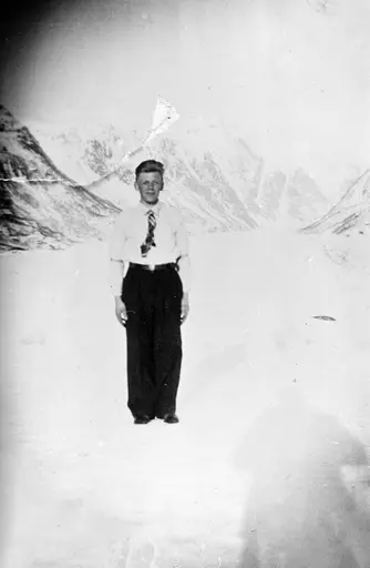 Bilde av en ung mann.