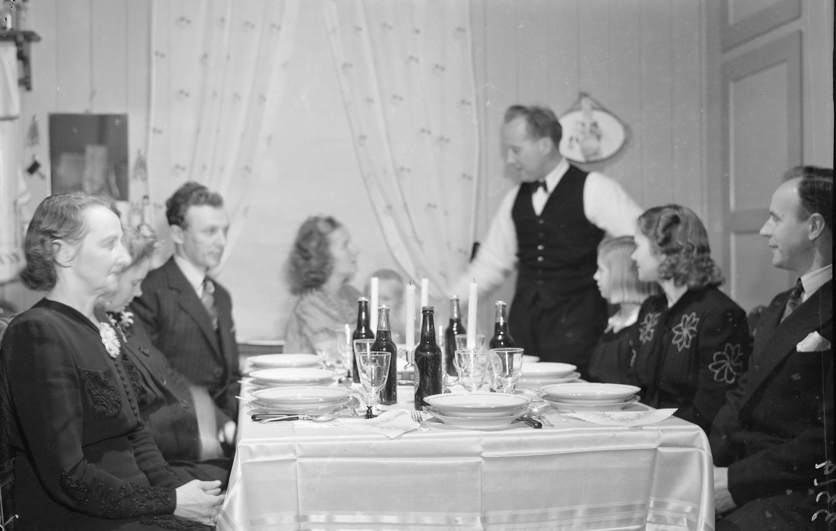 A K Gundersen, dåpsbilde