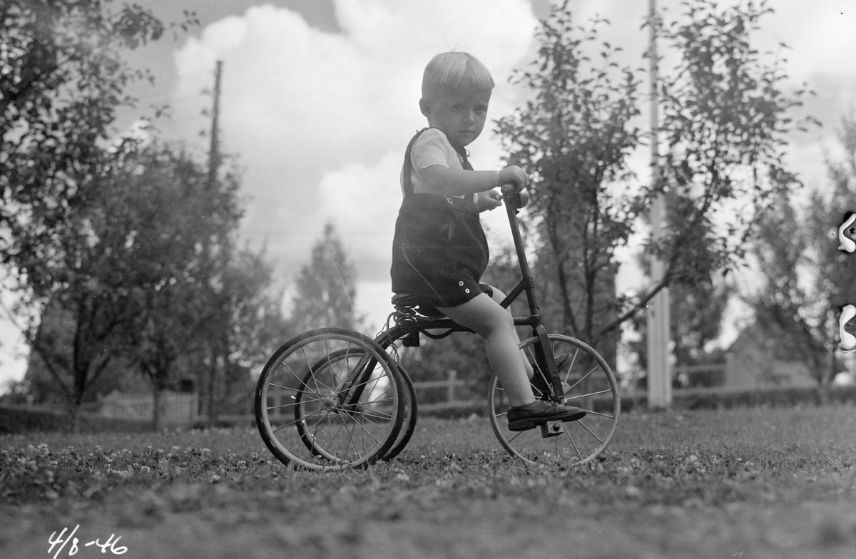 A K Gundersen, dåpsbilde