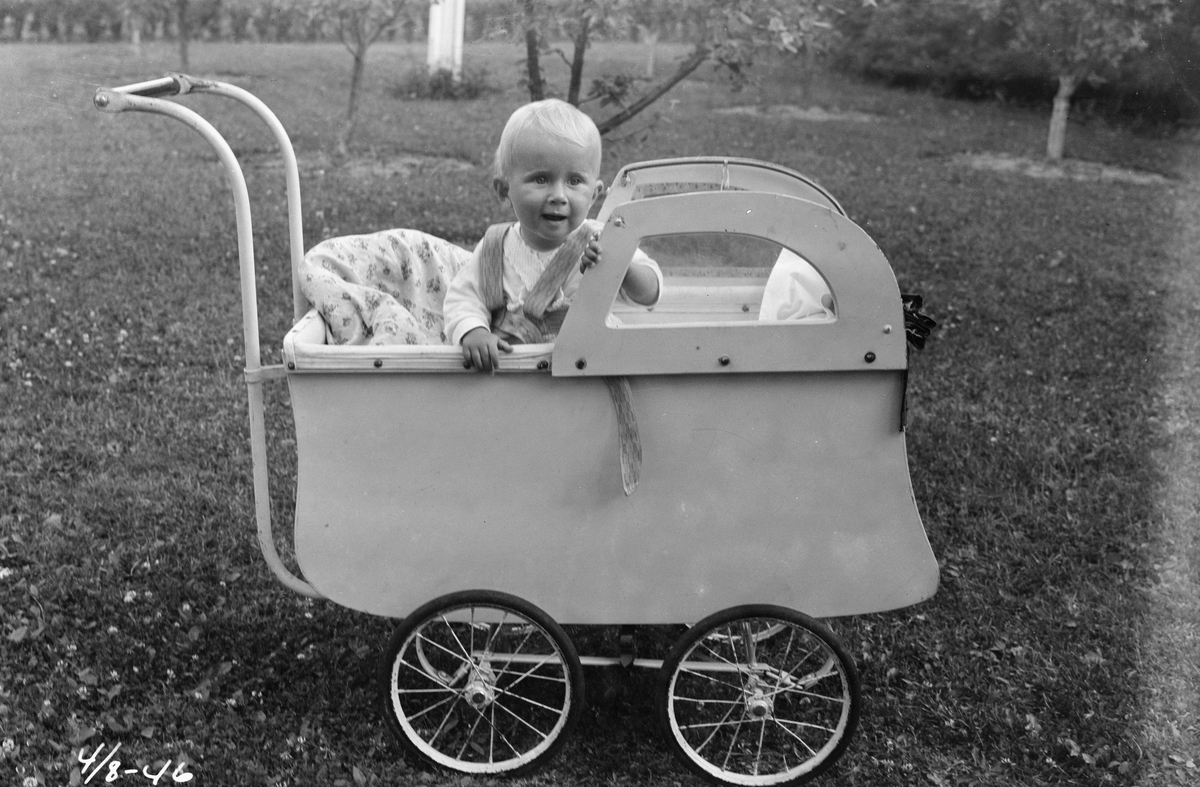 A K Gundersen, dåpsbilde