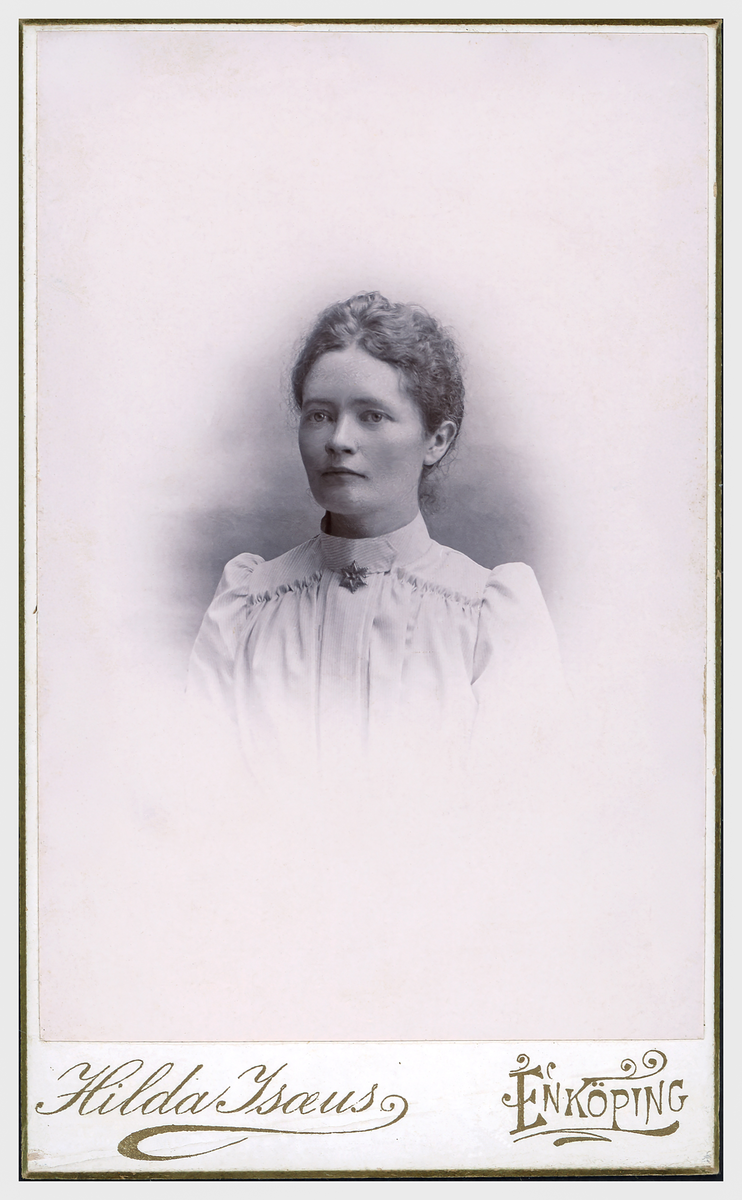 Visitkort fotograferat av Hilda Isaeus, Enköping