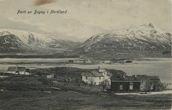 Postkort: Parti av Bogøy i Nordland. Midt i bildet ser vi Bo