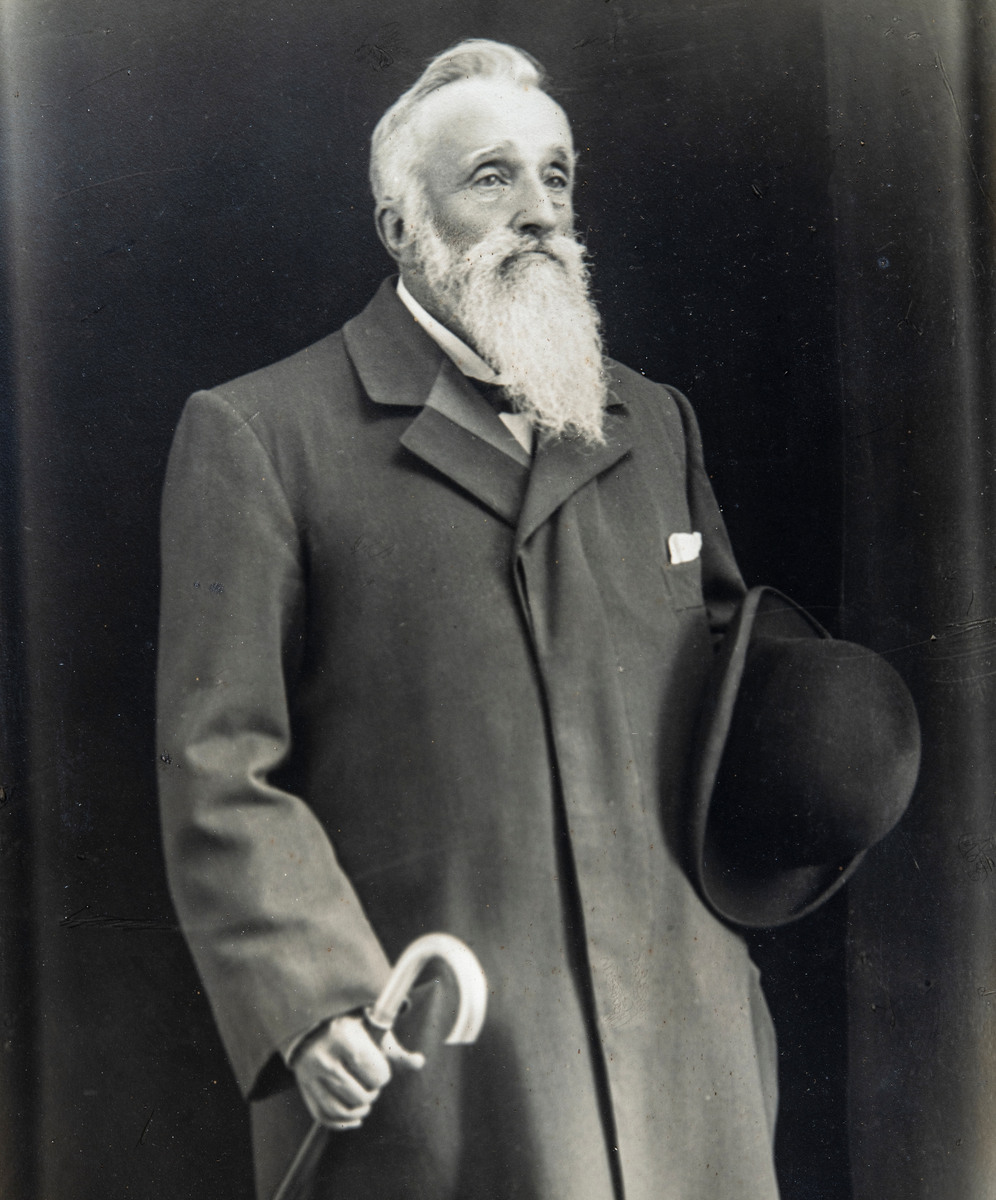 Portrett Øgestenius Kjos, bodde opprinnelig i Oslo, bosatte seg på Nysted i Hamar på sine siste leveår,