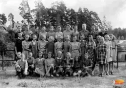 Ljusne Centralskola klass 7 Ljusne 1947.

Första raden från 