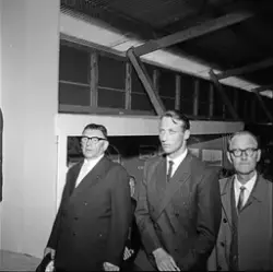 Jubileumsutstillingens åpning.  Kronprins Harald med følge.