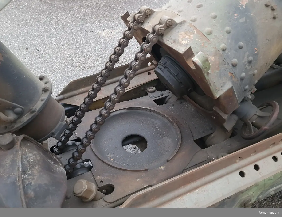 7,5 cm luftvärnskanon m/1930 med tillbehör.