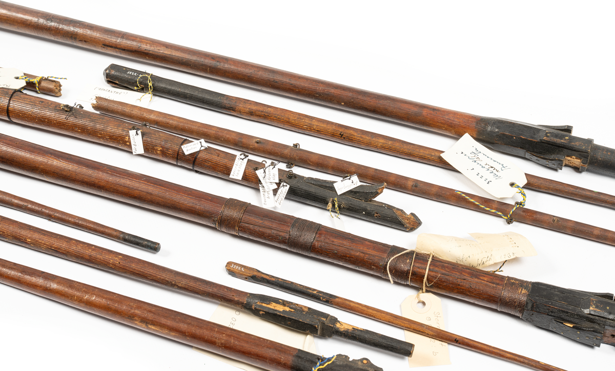 Rundhult till modellen av Amaranth. Fockmast.