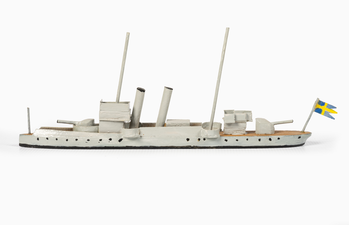 Föremålets form: Vattenlinjemodell.
Består av trä och metalltråd.