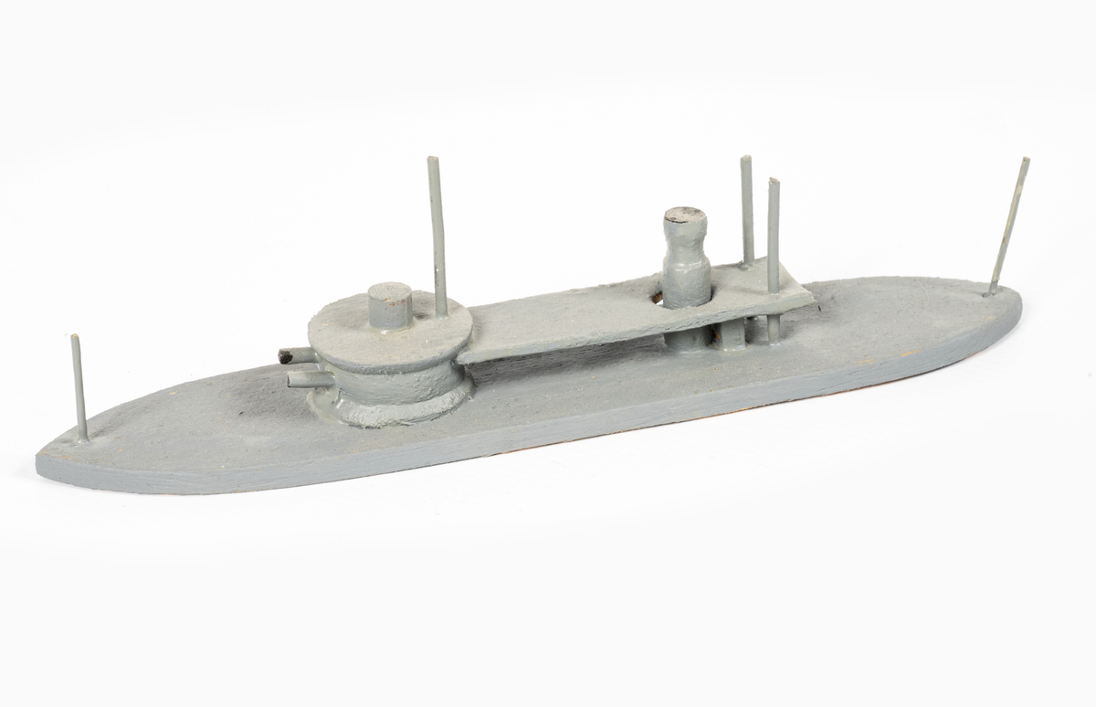 Föremålets form: Vattenlinjemodell.
Består av trä och metalltråd.