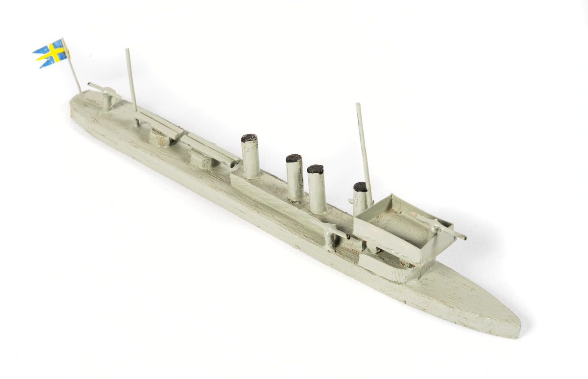 Föremålets form: Vattenlinjemodell.
Består av trä och metalltråd.