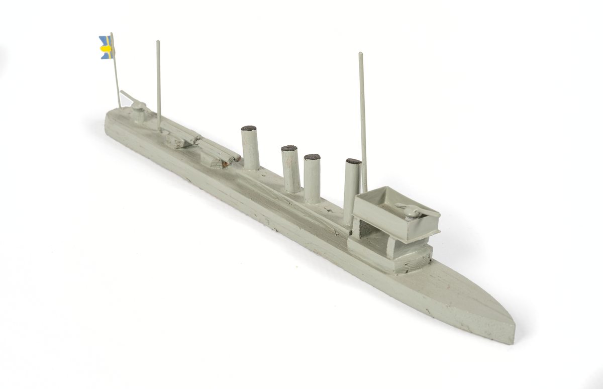 Föremålets form: Vattenlinjemodell.
Består av trä och metalltråd.