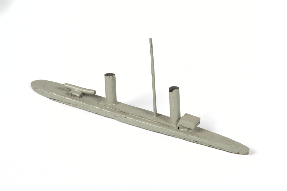 Föremålets form: Vattenlinjemodell.
Består av trä och metalltråd.