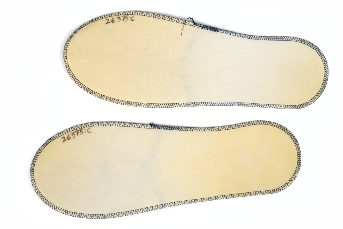 Toalettprodukter till hytterna ombord på Helsingborgsfartygen.