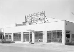 Kåre Larsen, entreprenør, eksteriør