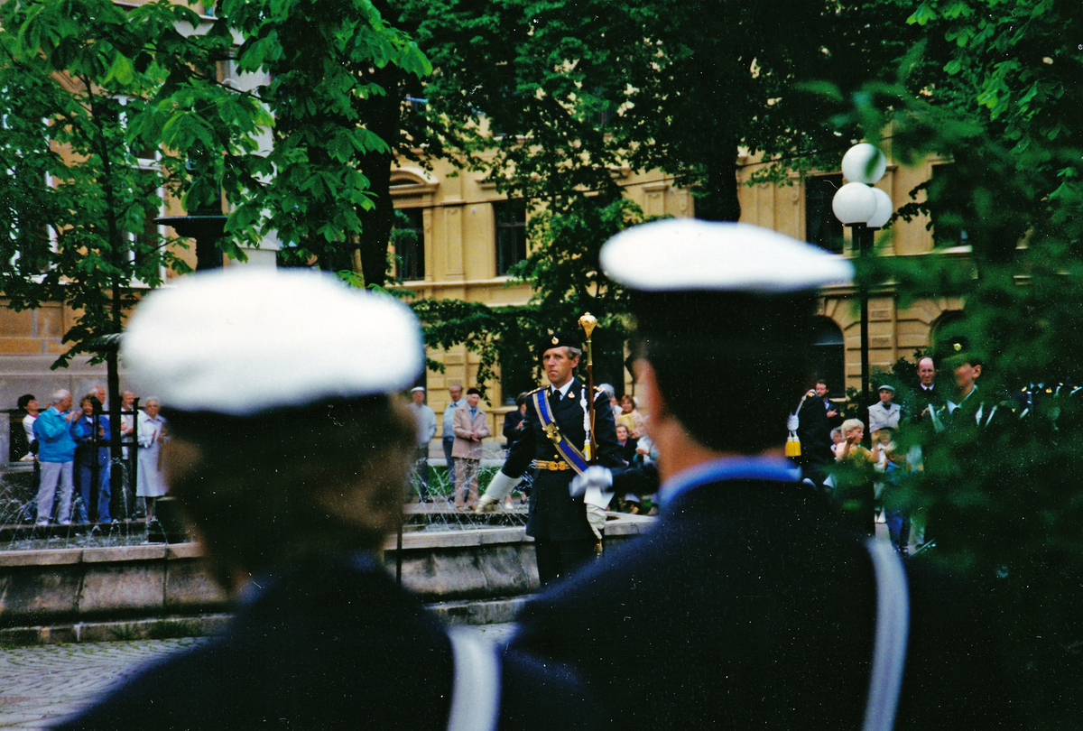 Hemvärnets musikkår har konsert på Eric Ugglas plats i Skövde maj 1990