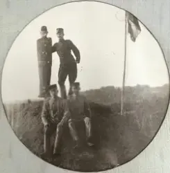 Smålands artilleriregemente, A 6. Underlöjtnant (res.) E V U