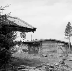 Tømret stall som Frode Murstad (1909-2001) på garden Storber