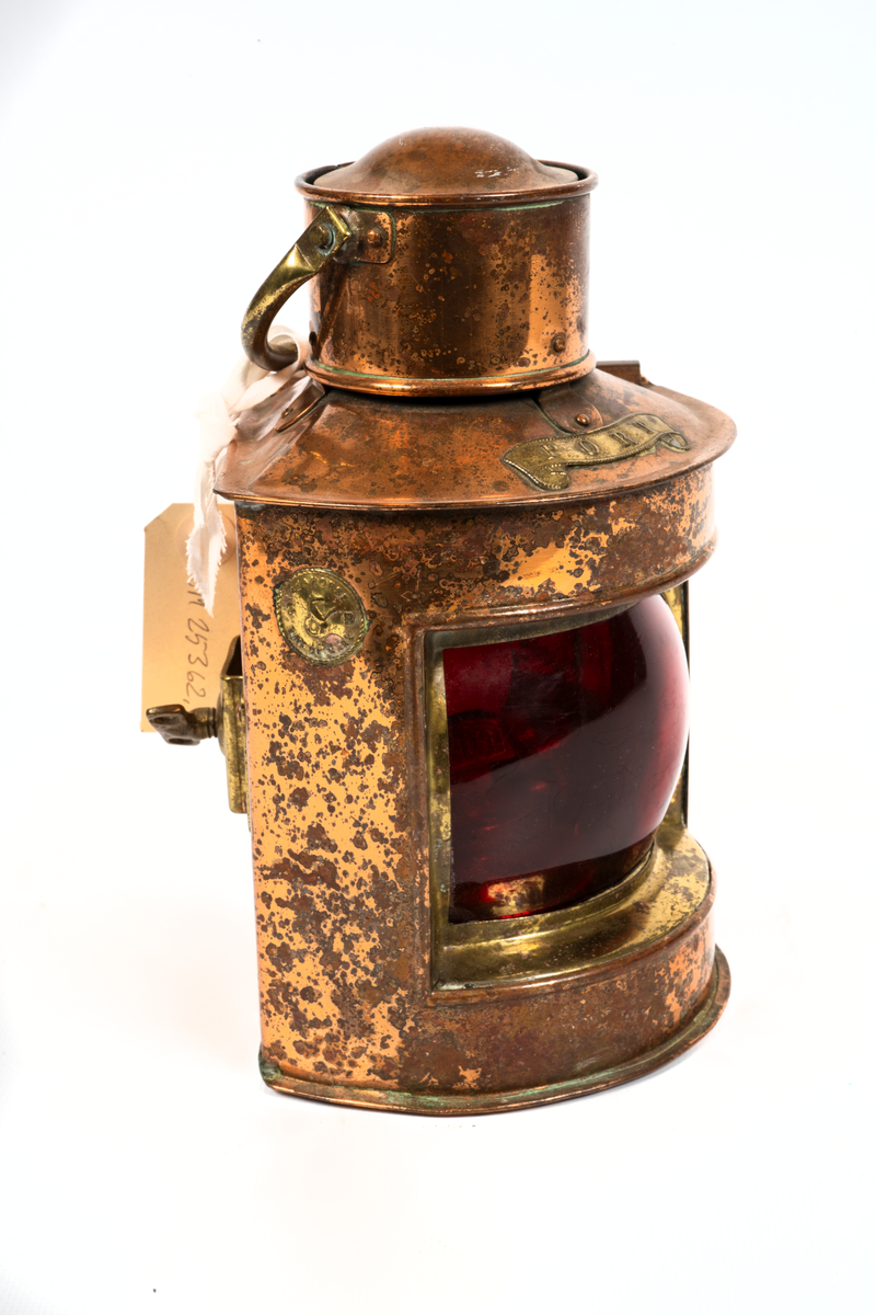 Föremålets form: Sektorformad 90 grader