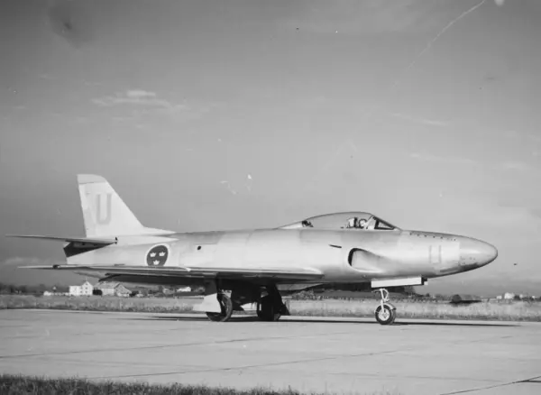 Album från prins Bertils besök på SAAB i Linköping den 21 ap