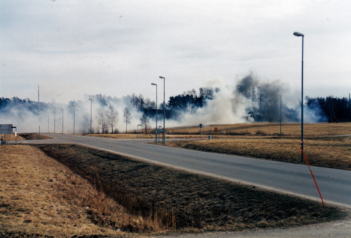 Försvarets dag i Skövde mars 2000. Stridsförevisning.