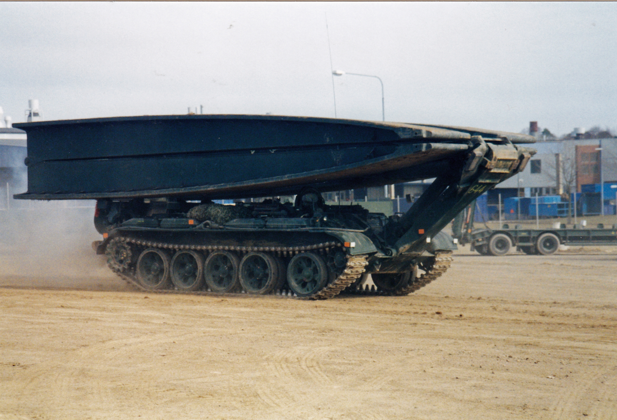 Försvarets dag i Skövde mars 2000. Brobv 971