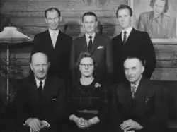 Gruppebilde, ansattei busselskap?