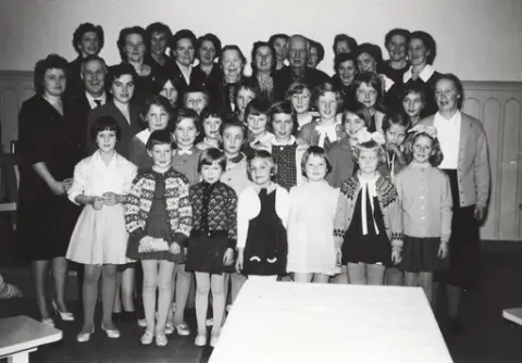 Barneforening, Kvinneforening Rolvsøy?