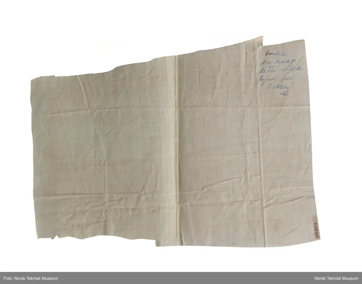 Består av tre biter.