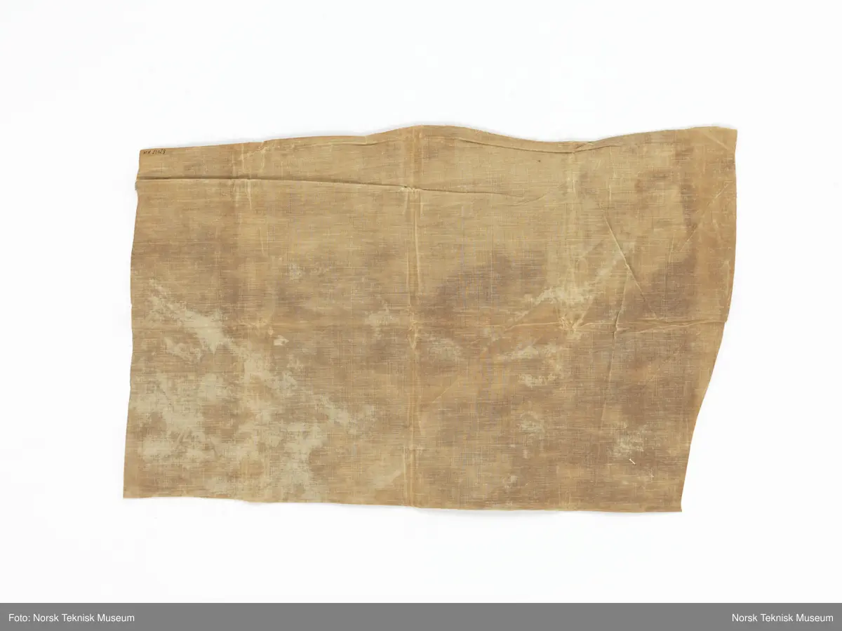 Består av tre biter.