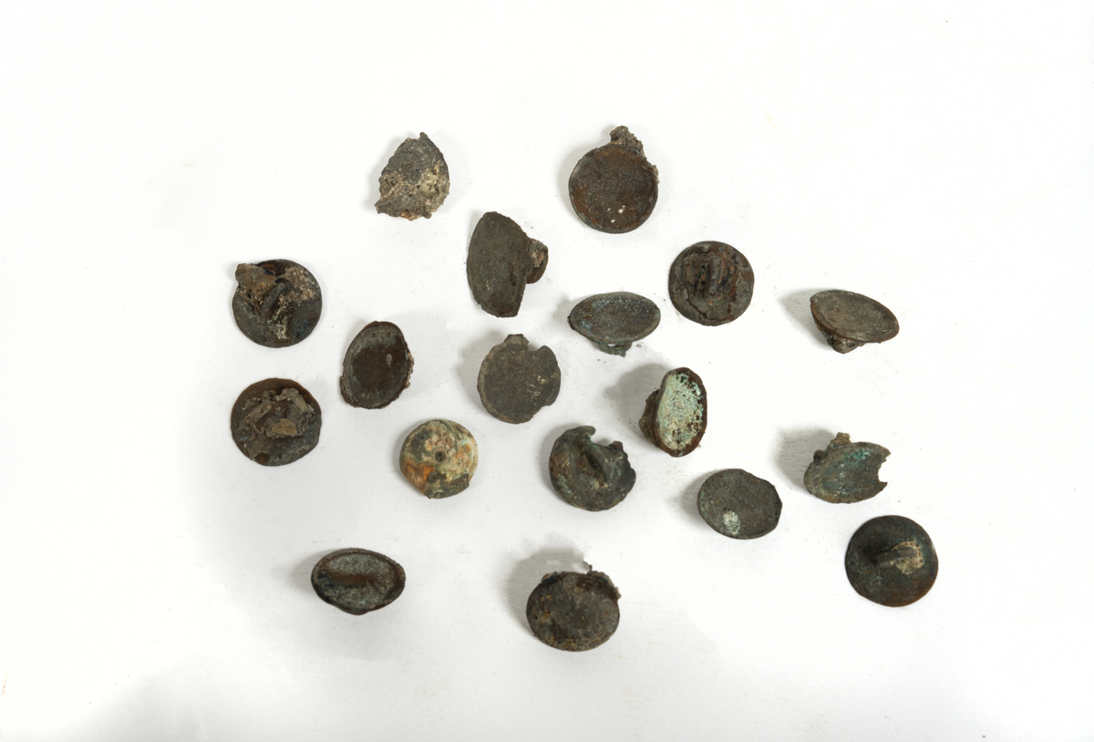 Knappar, fragmenterade.