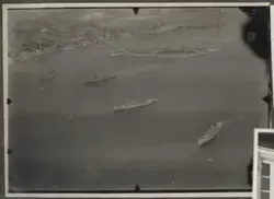 Pansarbåtar i Lysekil. Höjd 300 m.