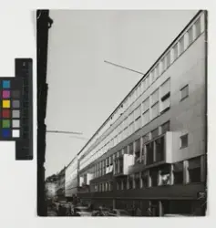 Folkets hus kv Barnhuset
Fasad med burspråk mot Wallingatan
