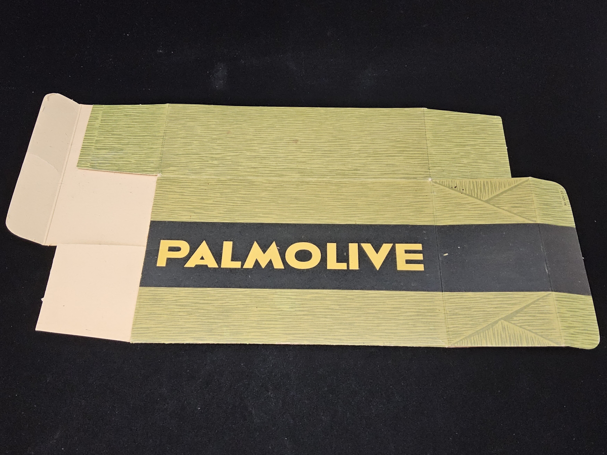 Reklamskylt  av papp. Palmolive.