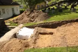 NIKU 1022620 Naustdal middelalderkirkegård