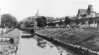 Söderhamnsån och Järnvägsviadukten omkring år 1900.