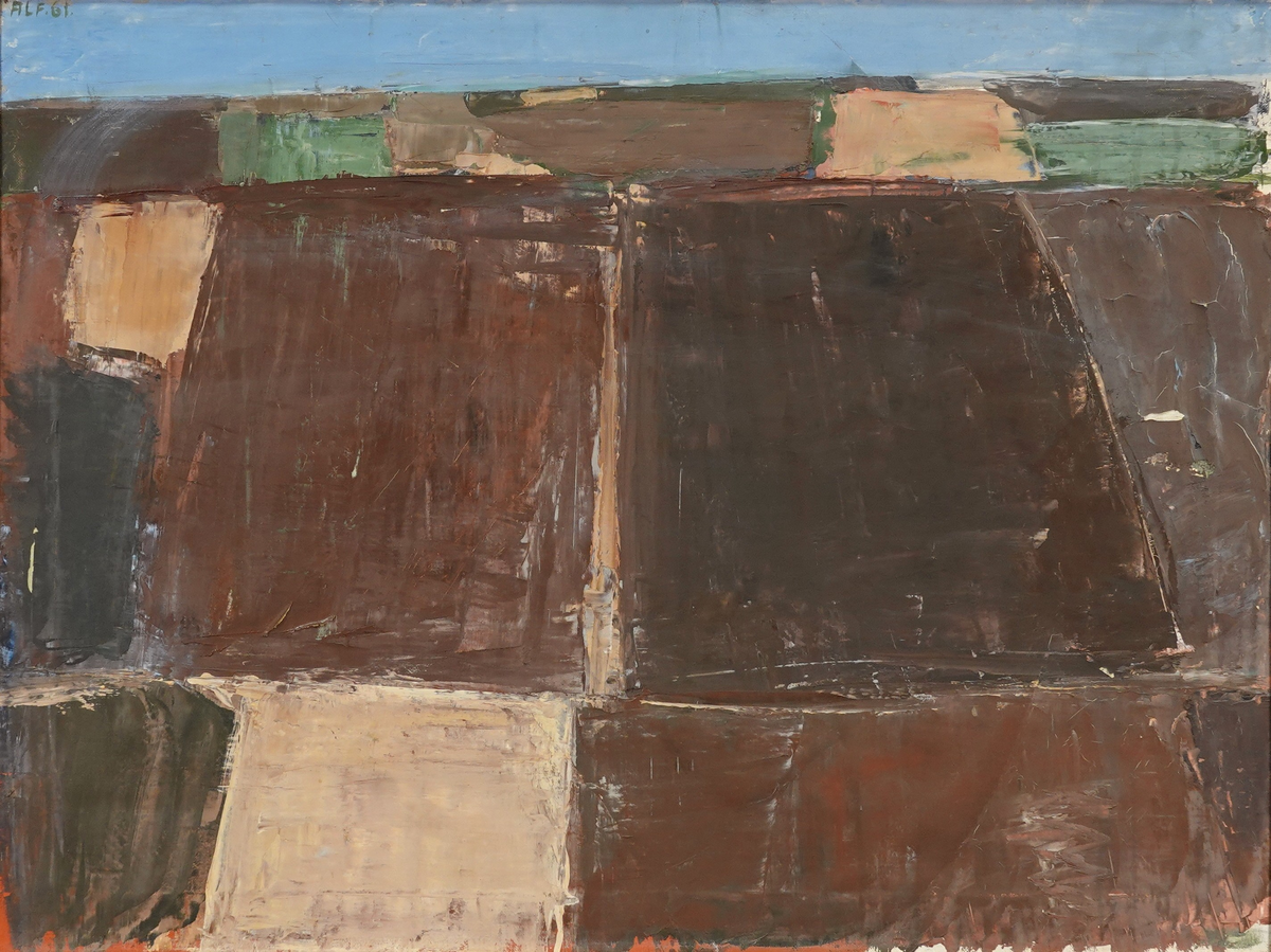 Landskapsbild med åkrar i olika nyanser av rött och grönt. Horisonten är högt upp i bilden.